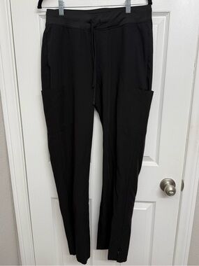 Mandala Black 7-Pocket Straight-Leg Scrub Pants